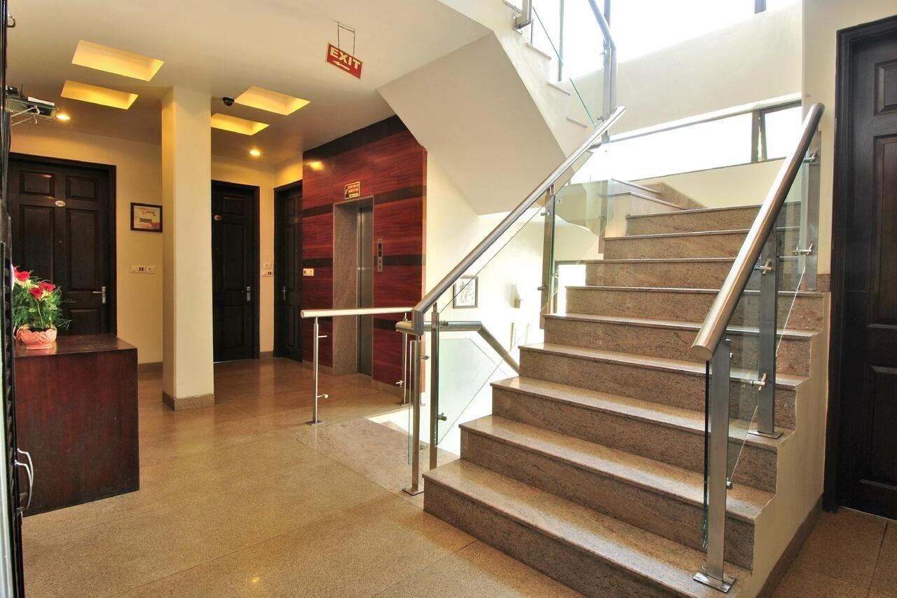 Cosy Grand, Chanakyapuri By The Cosy Hotels Nowe Delhi Zewnętrze zdjęcie