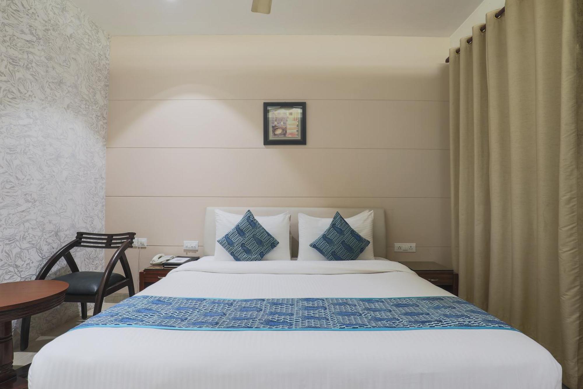 Cosy Grand, Chanakyapuri By The Cosy Hotels Nowe Delhi Zewnętrze zdjęcie