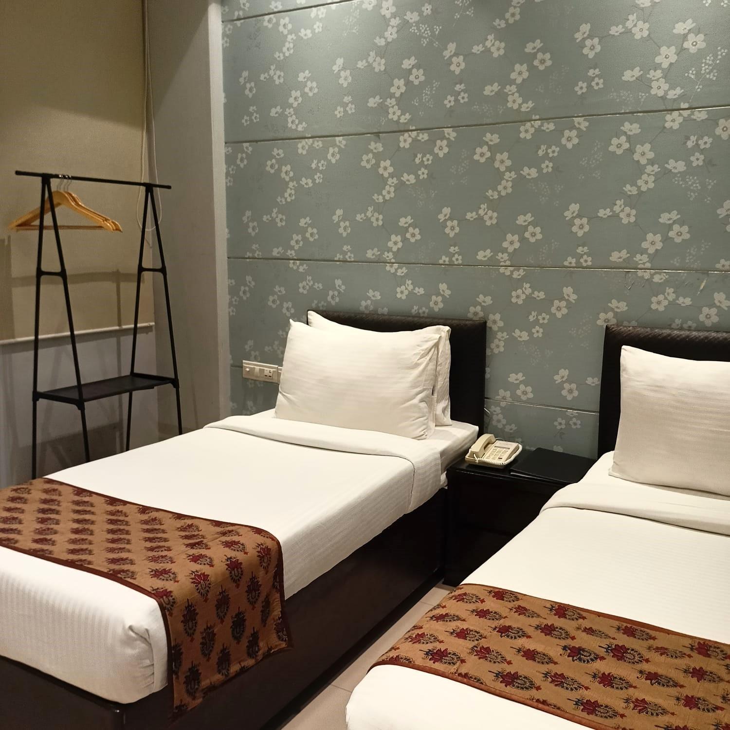 Cosy Grand, Chanakyapuri By The Cosy Hotels Nowe Delhi Zewnętrze zdjęcie