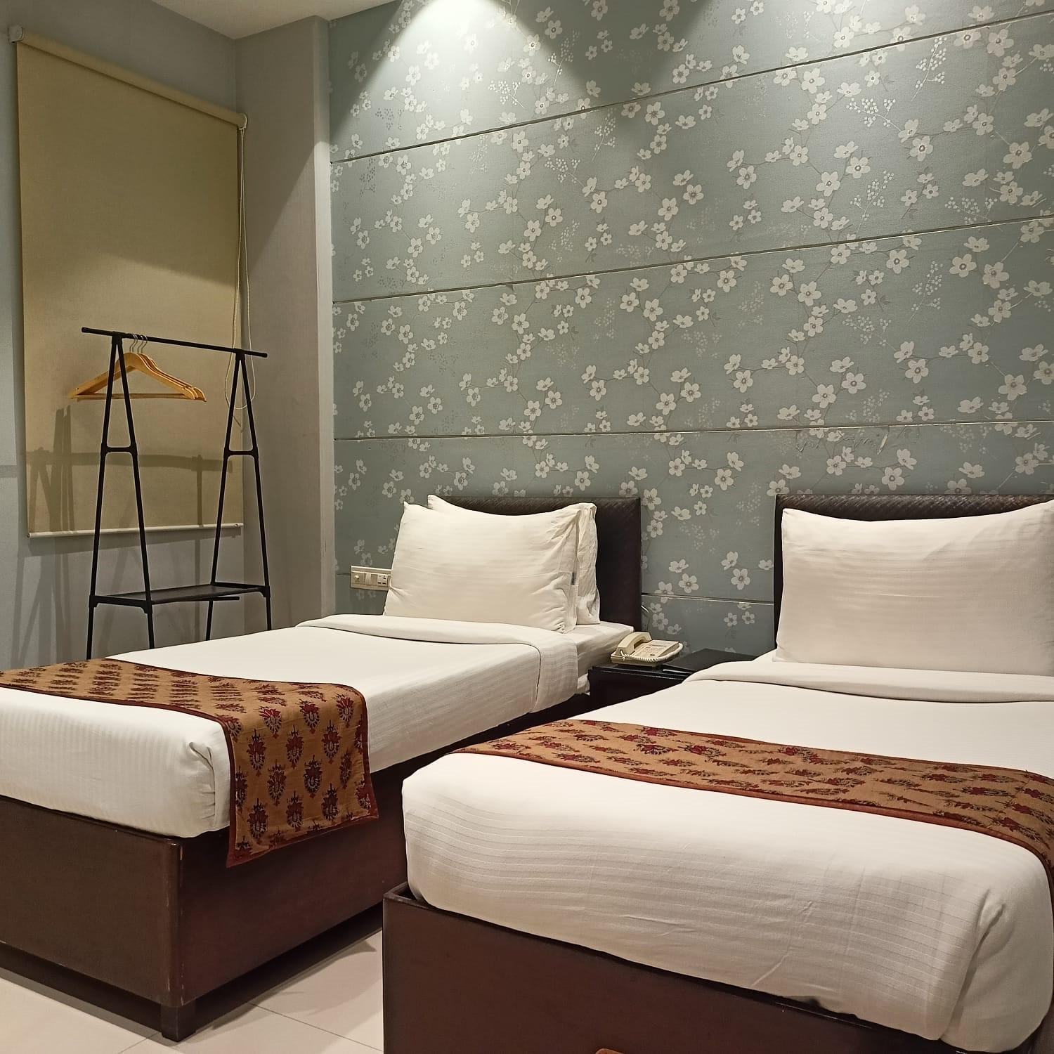 Cosy Grand, Chanakyapuri By The Cosy Hotels Nowe Delhi Zewnętrze zdjęcie